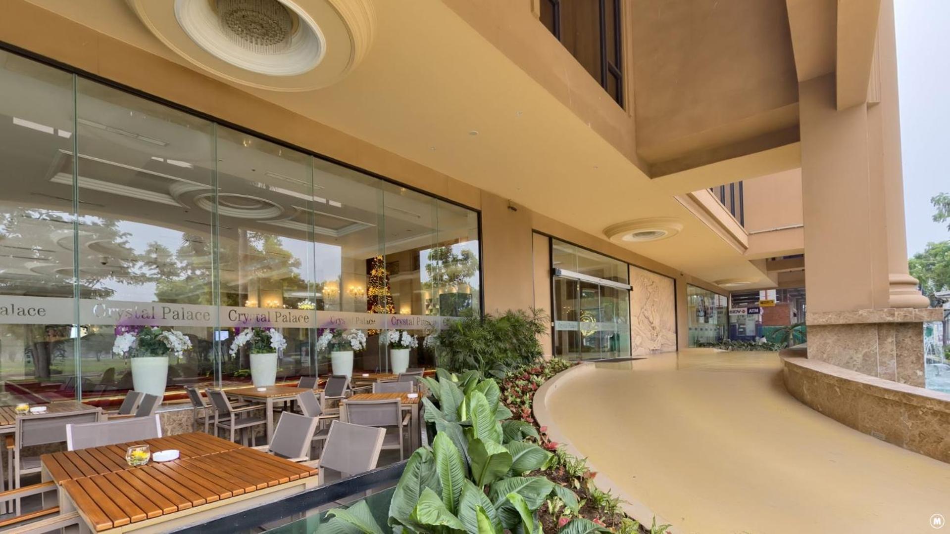 Khách sạn Merperle Crystal Palace 4*