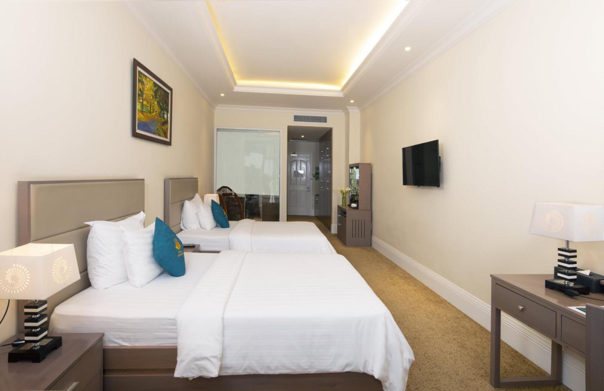 Merperle Crystal Palace Khách sạn